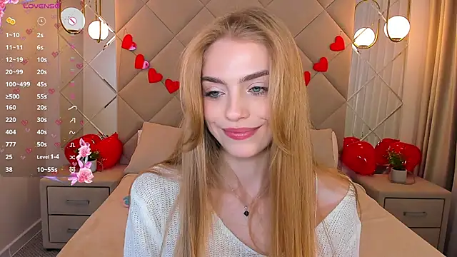 Snapshot of sayl0r_moon chatting on 02.24.25 sayl0r moon online show from 02.24.25