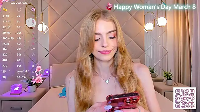 Snapshot of sayl0r_moon chatting on 03.07.25 sayl0r moon online show from 03.07.25