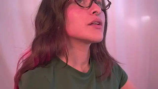 HannaMoom online show from 10.24.25