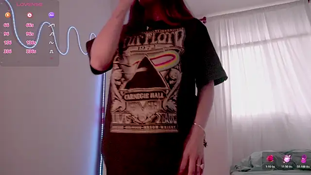 Snapshot of HannaMoom chatting on 02.10.26 HannaMoom online show from 02.10.26