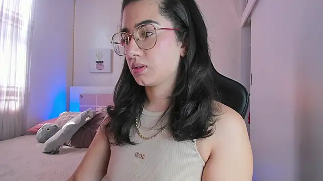 annadu011 online show from 01.12.25