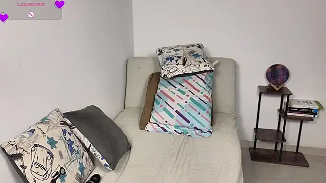 blue  moon  online show from 04.03.26