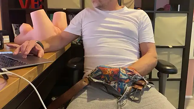 jimmi xxl online show from 12.17.25