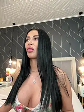 EmyLaveau online show from 01.11.25