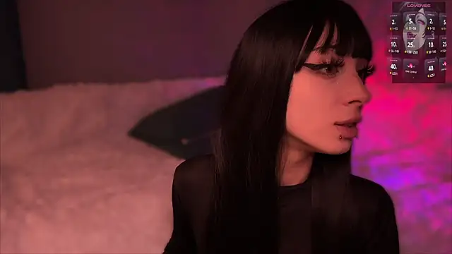 Handsomepure online show from 11.13.25