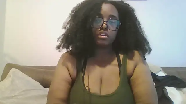 MissCC99 online show from 04.10.26