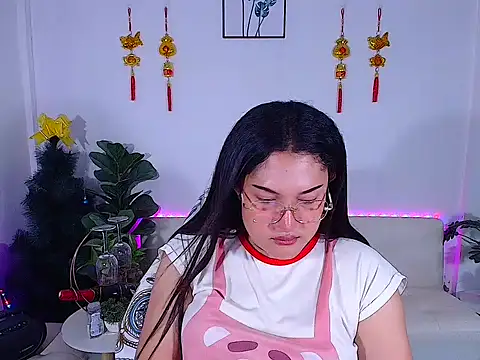 plysaithailand online show from 04.21.26