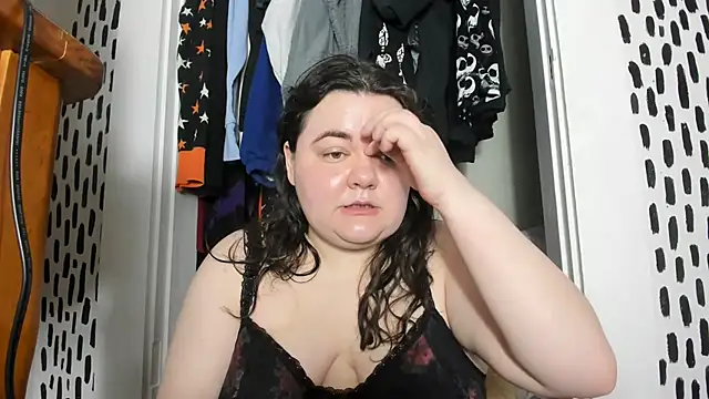 CamilaLynnAdams online show from 04.18.26