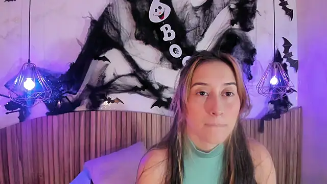 Snapshot of Abby_Sweet1_ chatting on 10.06.25 Abby Sweet1 online show from 10.06.25