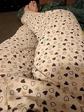 Snapshot of elisamoielisa chatting on 11.16.25 elisamoielisa online show from 11.16.25