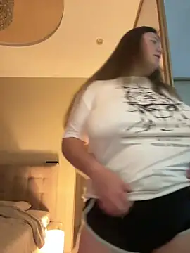 remirann  online show from 12.24.24