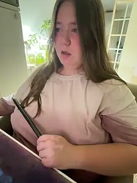 remirann  online show from 10.19.25