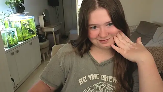 remirann  online show from 11.06.25