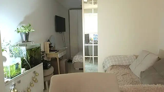 remirann  online show from 03.18.26