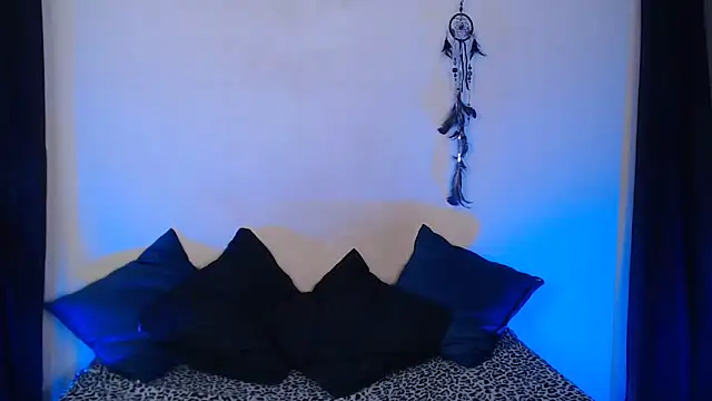 Snapshot of Agatha_Tenebris chatting on 11.13.25 Agatha Tenebris online show from 11.13.25