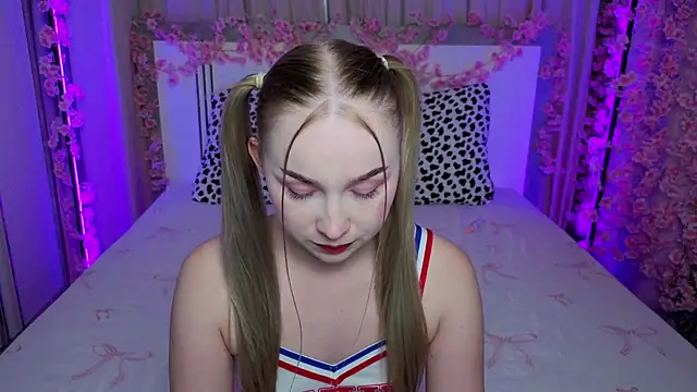LilyStarlight online show from 07.19.26