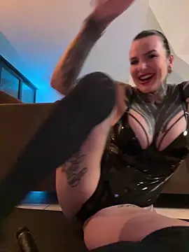 InkedBiitch online show from 02.09.25