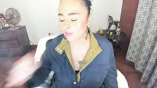 Snapshot of lusciousxxx chatting on 05.24.26 lusciousxxx online show from 05.24.26