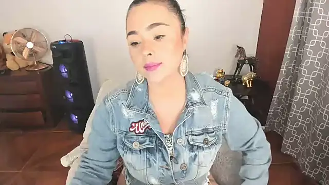 Snapshot of lusciousxxx chatting on 06.13.26 lusciousxxx online show from 06.13.26