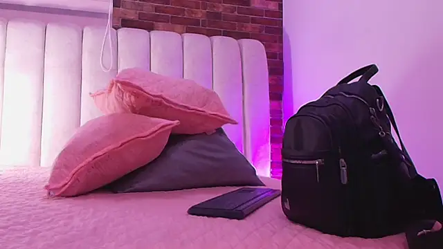  ebony-queen  online show from 04.17.26