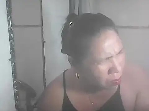 hotwet mama4uxx online show from 01.17.25