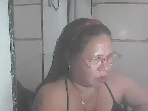 hotwet mama4uxx online show from 01.27.25