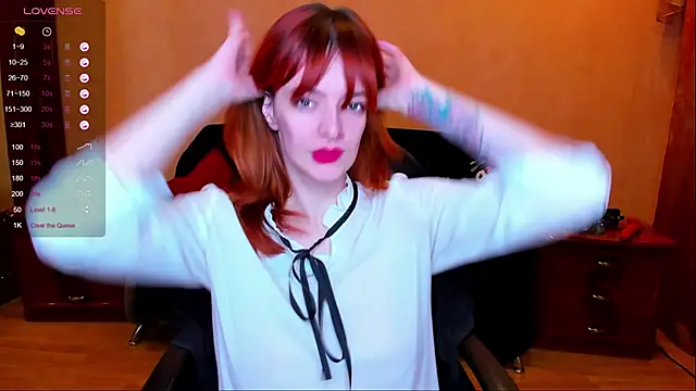 Snapshot of Mary_Yolo chatting on 12.06.24 Mary Yolo online show from 12.06.24