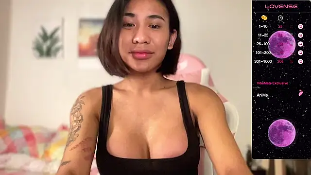 Snapshot of Alaia_Pope chatting on 02.02.25 Alaia Pope online show from 02.02.25