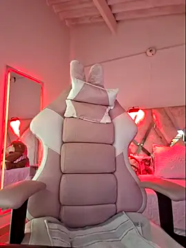 MariaPau 83 online show from 02.15.26