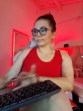 MariaPau 83 online show from 04.14.26