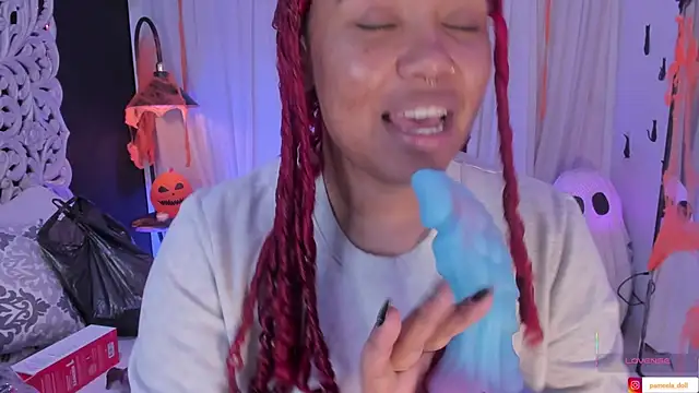 pamela doll3 online show from 10.31.25