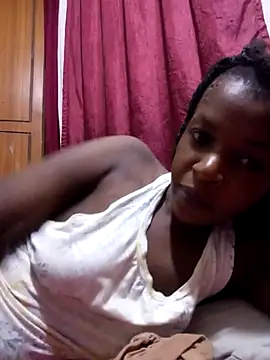 Snapshot of sexpetite chatting on 02.04.26 sexpetite online show from 02.04.26