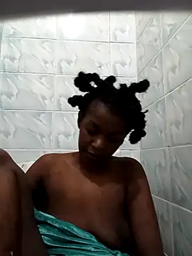 Snapshot of sexpetite chatting on 02.24.26 sexpetite online show from 02.24.26