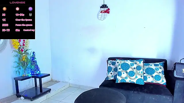 Snapshot of BritannyLord chatting on 02.16.25 BritannyLord online show from 02.16.25