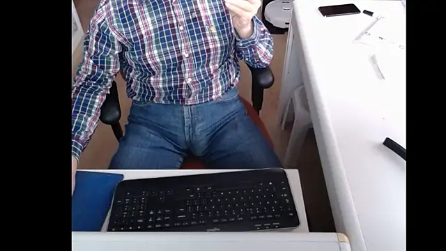 Snapshot of dutchpornking chatting on 03.14.25 dutchpornking online show from 03.14.25