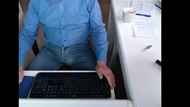Snapshot of dutchpornking chatting on 09.09.25 dutchpornking online show from 09.09.25