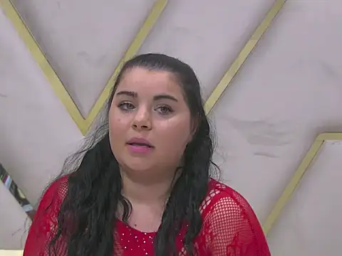 Snapshot of BustyMadison chatting on 10.03.25 BustyMadison online show from 10.03.25