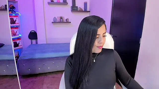 Catalinaa martinez online show from 12.26.24