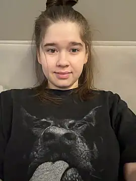 HornyGirlH online show from 03.19.26