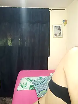 iamemmablake online show from 11.16.25