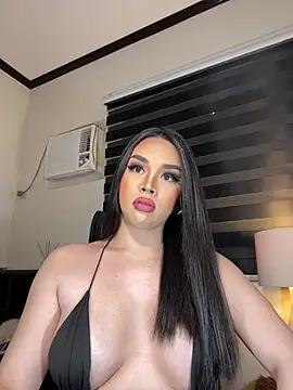 Snapshot of MISSANACONDA chatting on 01.27.25 MISSANACONDA online show from 01.27.25