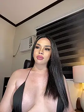 Snapshot of MISSANACONDA chatting on 01.30.25 MISSANACONDA online show from 01.30.25