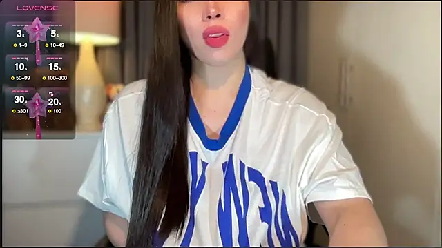 Snapshot of MISSANACONDA chatting on 10.03.25 MISSANACONDA online show from 10.03.25