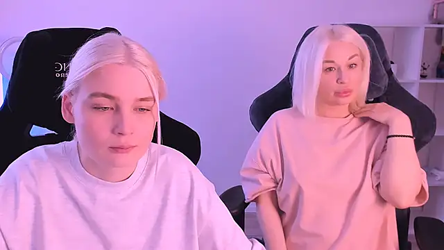 hotblonds online show from 01.23.25