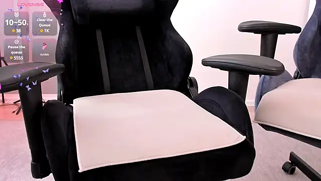 hotblonds online show from 02.21.25