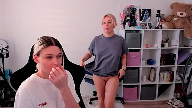 hotblonds online show from 02.01.26