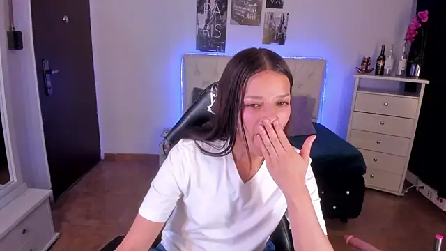 Amaia Daniells online show from 01.16.25