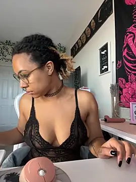 goddessxdreaxo online show from 11.10.25