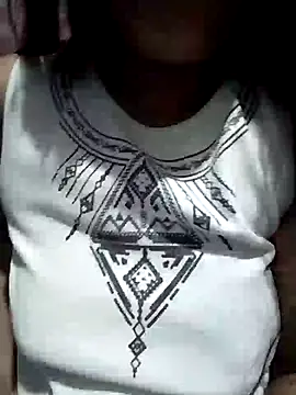 Snapshot of xxyourfantasyxx chatting on 12.28.24 xxyourfantasyxx online show from 12.28.24