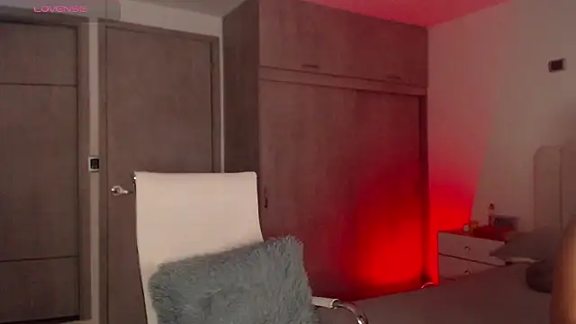 Brown skin11 online show from 03.04.26